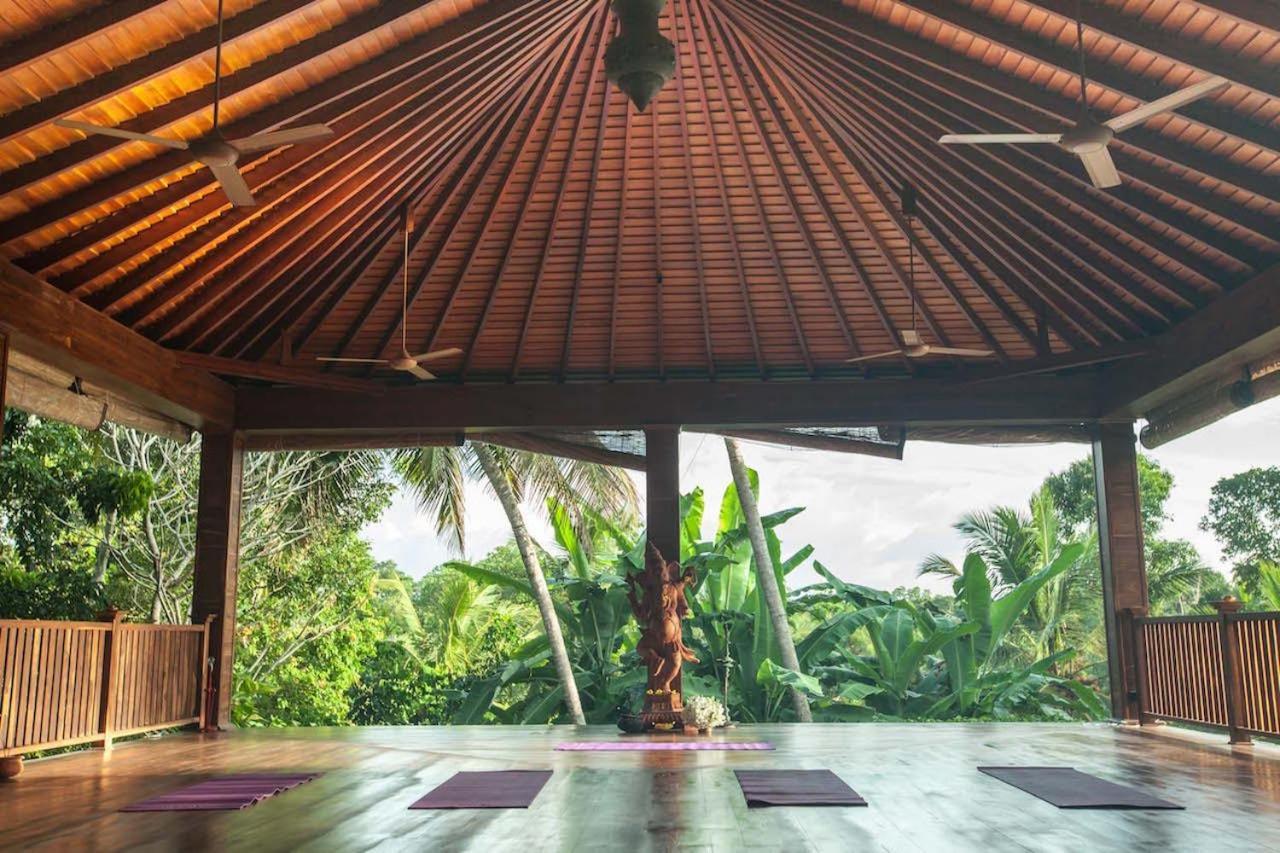 Sri Yoga Shala Acomodação com café da manhã Unawatuna Exterior foto
